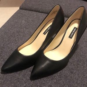 NEW Nine West Black Pumps, size 7.5